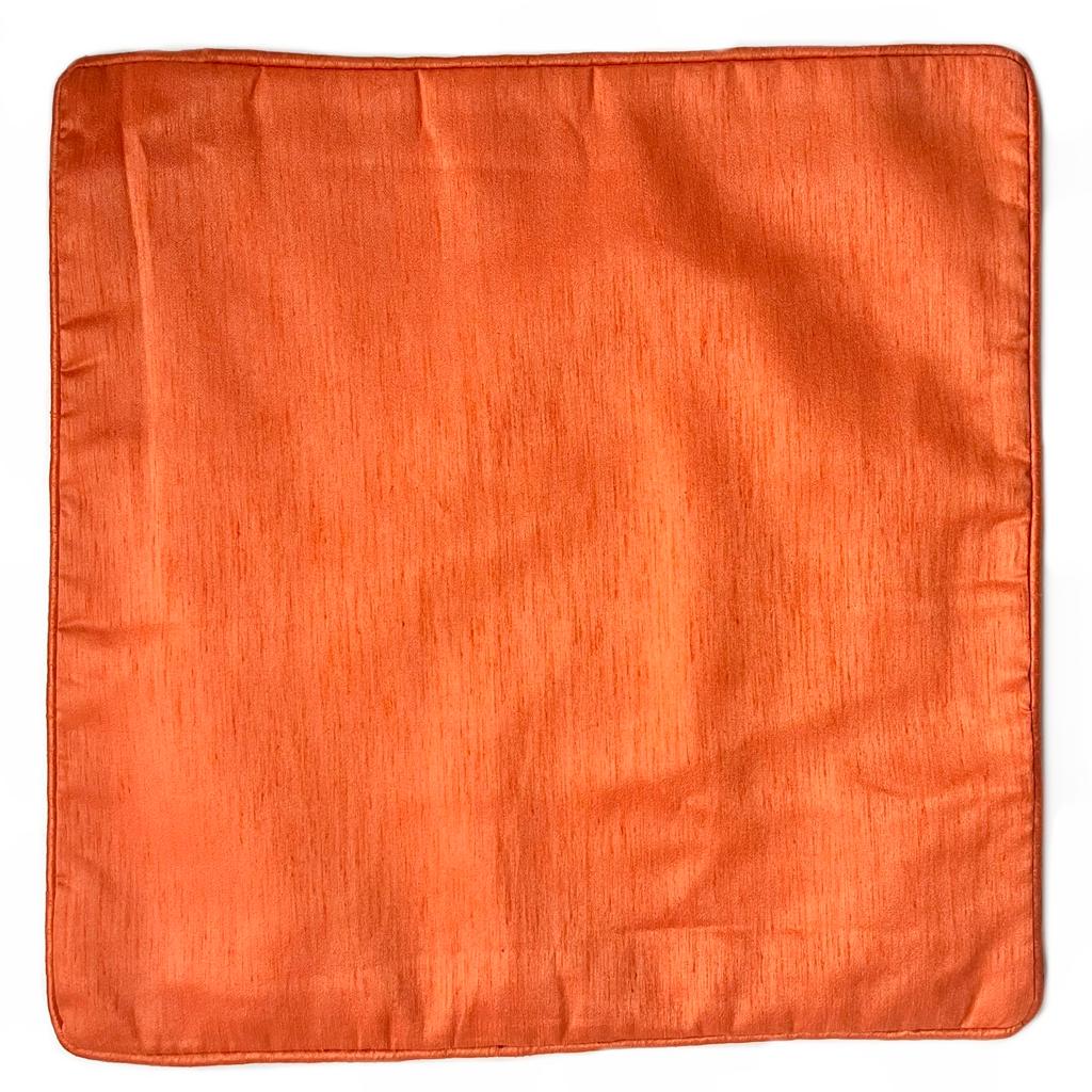 Индийский чехол для подушки ОРАНЖЕВЫЙ (полиэстер, с обратной стороны однотонный на молнии, размер 40 на 40 см.), 1 шт.